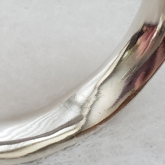 Silpada Sterling Silver Hammered Textured Cuff B1684 - Picture 4 of 14